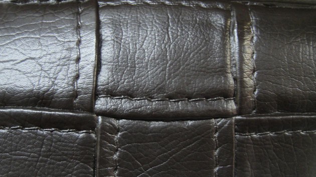 Tissu Simili cuir rigide coloris Noir - au mètre